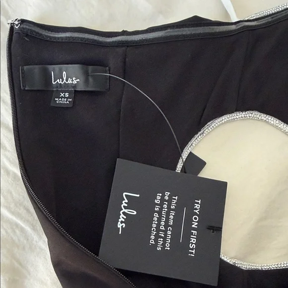 Lulus iconic mood Black scuba knit rhinestone  midi Dress XS sold out everywhere - Picture 3 of 3